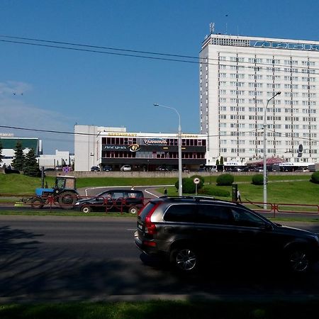 Apartment On Pritytskogo Street Minsk Exterior foto