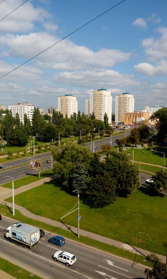 Apartment On Pritytskogo Street Minsk Exterior foto